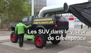 Allemagne: Greenpeace épingle les SUV à l'ouverture du salon automobile de Francfort
