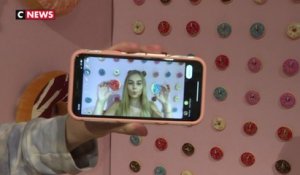 La génération selfie trouve son bonheur dans une expo à Londres