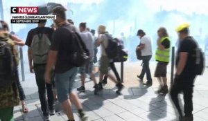 Tension à Nantes, les gilets jaunes repoussés du centre-ville