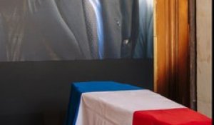 Mort de Jacques Chirac: Des milliers de personnes lui rendent hommage aux Invalides