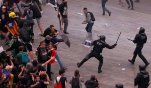 Barcelone : 75 blessés après le blocage de l'aéroport par des manifestants