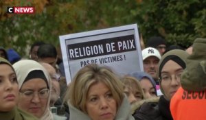 A Paris, les Français se rassemblent contre l'islamophobie