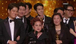 Parasite reçoit l'Oscar du Meilleur Film - Oscars 2020