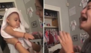 Le papa rase les cheveux de sa fille : la maman fond en larme en découvrant la tête de son bébé