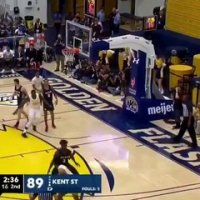 Kalin Bennett devient le premier autiste à inscrire des points en NCAA