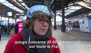 Retraites: 33e jour de grève, foule à la gare Saint-Lazare