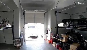 Rentrer sa voiture dans le garage la porte ouverte