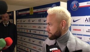 Neymar pas d'accord avec un journaliste sur l'entente du quatuor offensif