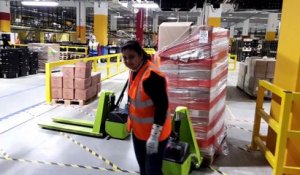 Questions a Stéphane Taillée le directeur du centre de distribution Amazon de Brétigny sur orge