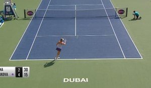 Dubaï - Rybakina sort Pliskova