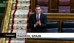 No Comment : les députés espagnols applaudissent le personnel soignant
