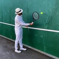 ATP - Et pendant ce temps là, Roger Federer se la joue Le Parrain et enchaine ses skills