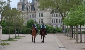 VIDEO. Patrouille avec les gendarmes du poste à cheval de Chambord