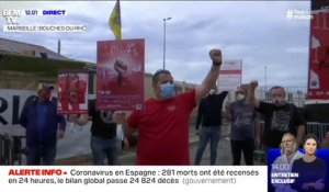 1er mai: des militants CGT se mobilisent sur le vieux port de Marseille