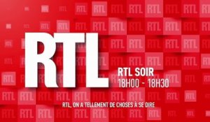 Cette Video D Un Bebe Tenant Le Volant D Une Voiture Qui Roule Sur La Voie Publique Revolte Les Internautes Sur Orange Videos