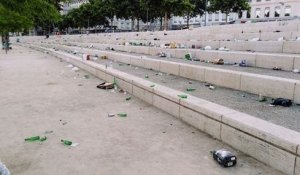 De nombreux déchets ont été retrouvés dans les espaces verts et les rues des grandes villes