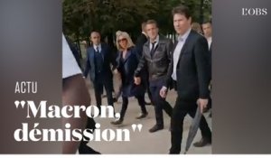 Macron interpellé par des "gilets jaunes" aux Tuileries