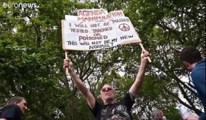 Les anti-masques manifestent à Londres