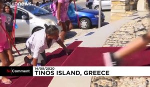 Sur l'île grecque de Tinos, un pèlerinage restreint