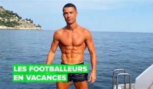 Cristiano, Zlatan et d'autres footballeurs dans leur yacht en Méditerranée