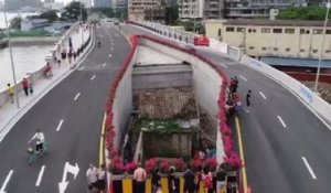 Ils construisent l’autoroute autour de sa maison car cette mamie refuse de déménager