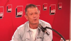 Emmanuel Carrère : "Bernard Maris, je l'ai connu à la fin de sa vie. Il y avait quelque chose d'extraordinairement chaleureux et vivant chez lui. Dans la sidération générale de Charlie, il y avait aussi ce deuil particulier."