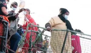 Les migrants du Alan Kurdi en Italie