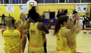 Martigues Sport Basket - SMUC : Monique Ilouga résiste à tout pendant l'interview