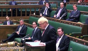 Covid-19 : Boris Johnson serre la vis et lance un nouveau système de restrictions