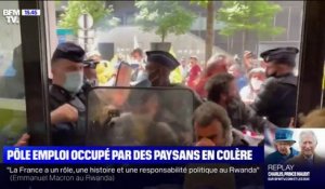 Une manifestation d'agriculteurs est en cours au siège de Pôle emploi à Paris