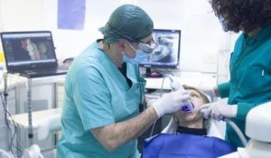 Dordogne : faute de dentiste disponible, il parcourt 300 kilomètres pour soigner son fils qui souffre d'une rage de dents