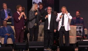 Gaither Vocal Band - Jesus On The Mainline