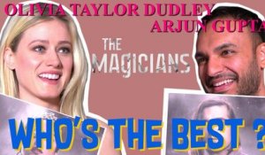 THE MAGICIANS : Arjun Gupta et Olivia Taylor-Dudley jouent à Who's the best