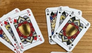 Pour plus d'inclusion, le Roi, la Reine et le Valet ont été bannis de ce jeu de cartes