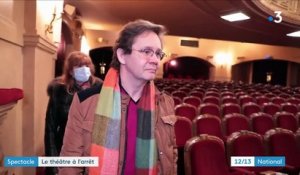Dix mois de silence pour la troupe de la populaire comédie de boulevard "Frou-Frou les Bains"