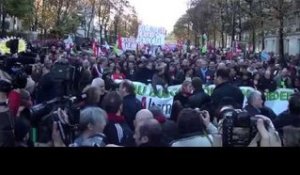 Mobilisation contre l'austérité à Paris