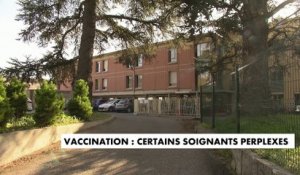 Vaccin : les soignants sont perplexes