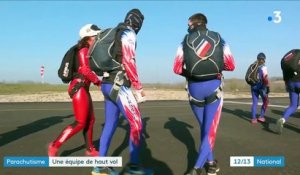 Sports extrêmes : l’équipe de France de parachutisme, des sportifs de haut vol