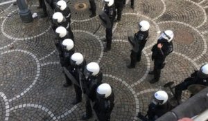 200 casseurs s'en prennent à la police et à un fast-food à Liège