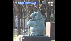 20 statues du Chat de Philippe Geluck trônent désormais sur les Champs-Élysées