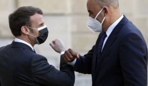 Pour Emmanuel Macron, la France a eu raison de ne pas reconfiner en janvier