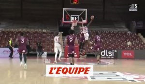 L'incroyable dunk de Makoundou - Basket - Jeep Élite