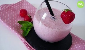 Smoothie lacté aux fraises