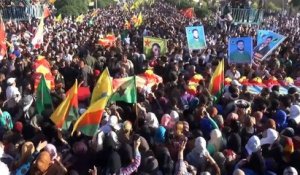 Syrie: funérailles de combattants kurdes tués à Minbej