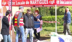 Secours populaire et CGT ont distribué des colis alimentaires à Martigues