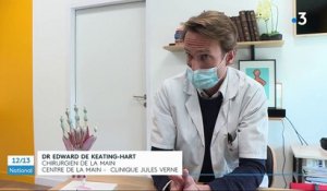 Médecine : une artiste française vit avec un bras bionique
