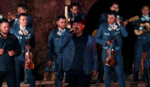 Chuy Lizárraga y Su Banda Tierra Sinaloense - No Pienso Regresar