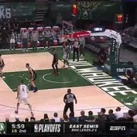 Les images de la blessure de Kyrie Irving