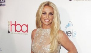 Britney Spears s’excuse d’avoir fait semblant d’aller bien