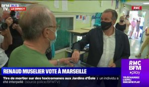 Second tour des régionales: Renaud Muselier vote dans une école de Marseille